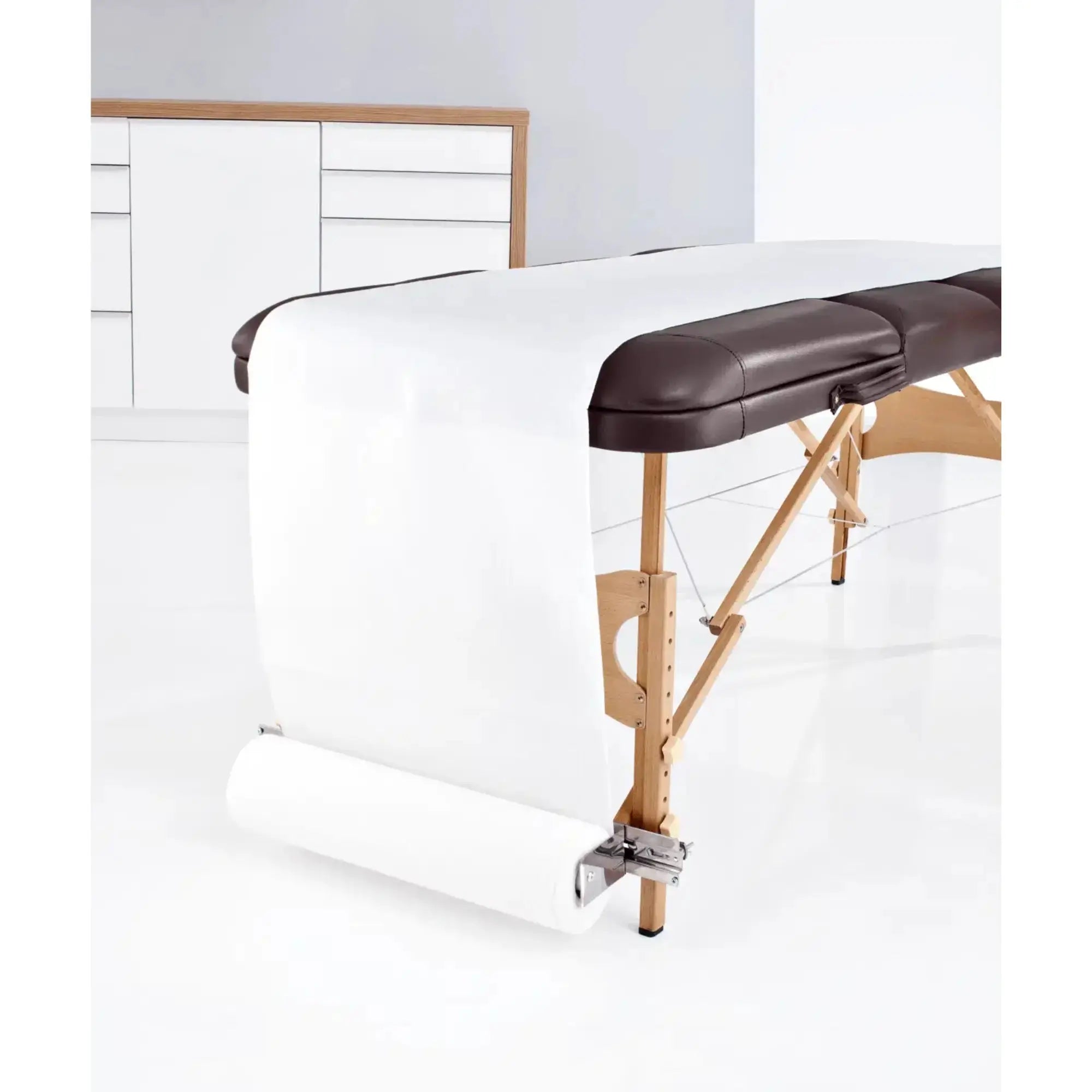 Roll holder for medical examination sheets - Ruck Ruck 